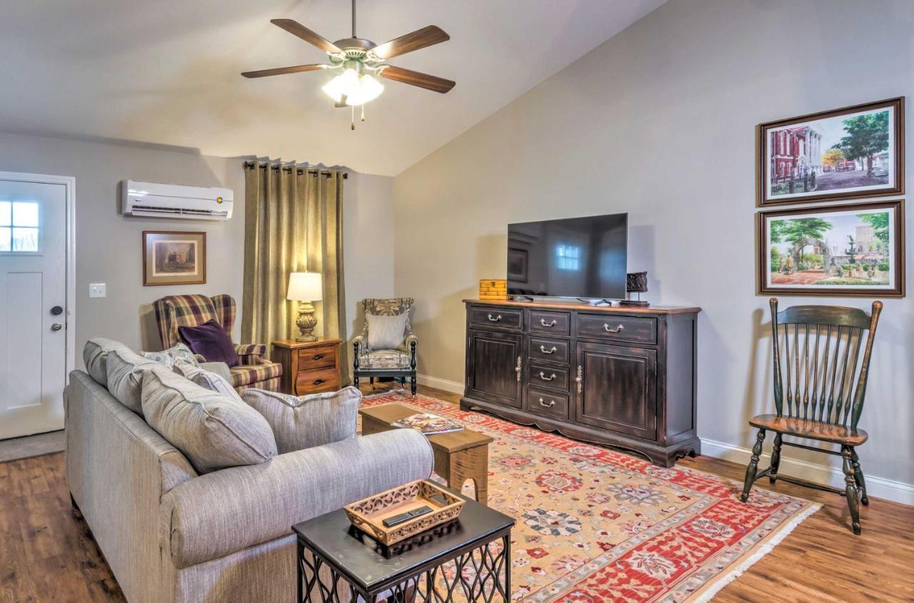 Pet-Friendly Brownsville Retreat With Porch! Sloans Crossing Экстерьер фото