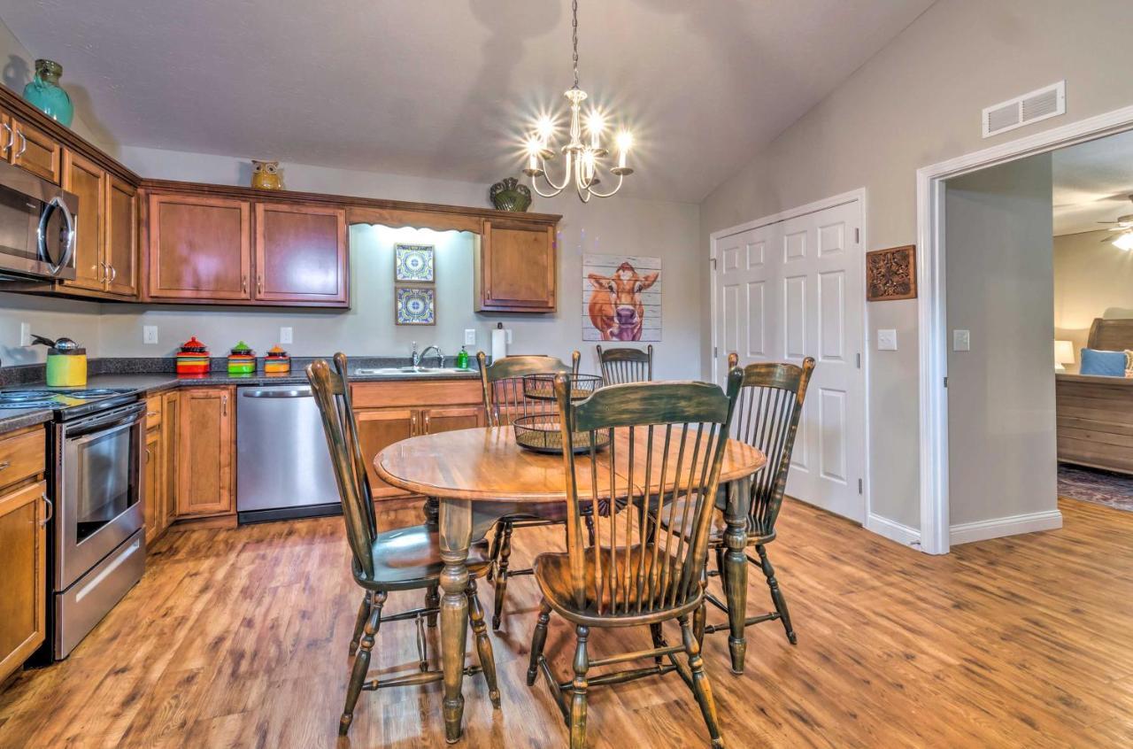 Pet-Friendly Brownsville Retreat With Porch! Sloans Crossing Экстерьер фото